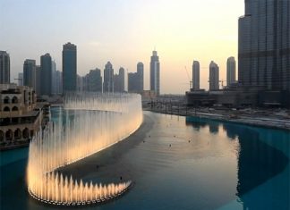 Поющий фонтан в Дубае или Dubai Fountain: это стоит увидеть своими глазами (видео) Поющий фонтан Дубаи фото и видео