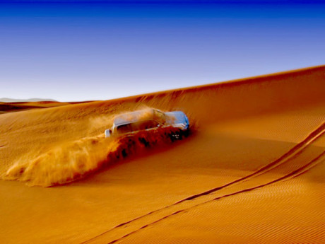 Сафари в Дубаи по пустыни