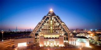 Резиденцию шейха превратили в отель