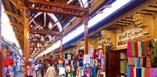 Текстильный рынок в Дубаи — тысяча и одна ткань Текстильный рынок в Дубаи