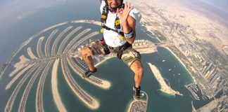 Skydive Dubai 2011