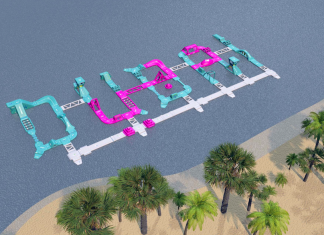 Самый большой в мире надувной аквапарк открыт в Дубае