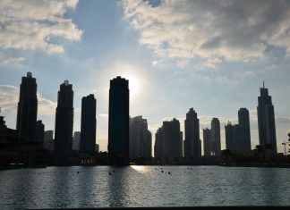 Погода в Дубаи в феврале Вид города, Дубай