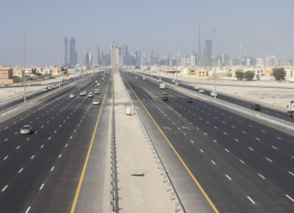 В Дубае запускают смарт-службу помощи водителям