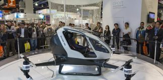 К лету в Дубаи начнет работать летающая служба такси Летающее такси Ehang 184