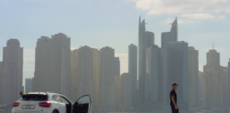 Видео: Mercedes снял в Дубае впечатляющий рекламный ролик