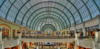 Дубай является вторым по популярности в мире местом для шоппинга