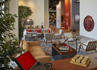 В Дубае открыли новый отель возле Всемирного торгового центра