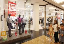 Видео: В Дубае завершается фестиваль летних распродаж