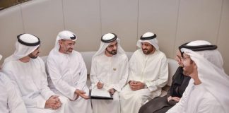 В Дубае провели первое бракосочетание с использованием смарт-технологий