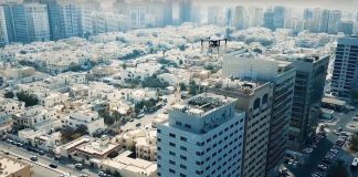 Видео: Дороги столицы ОАЭ будут контролировать дроны