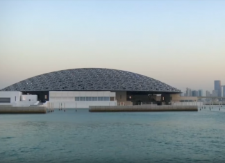 Видео: В ОАЭ открыли Лувр Абу-Даби